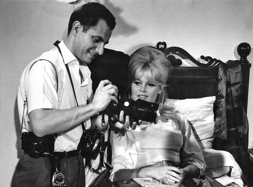 Henri Dauman et Brigitte Bardot, sur le tournage de « Vie
Privée » de Louis Malle, 1962
© DaumanPictures.com / Henri Dauman
