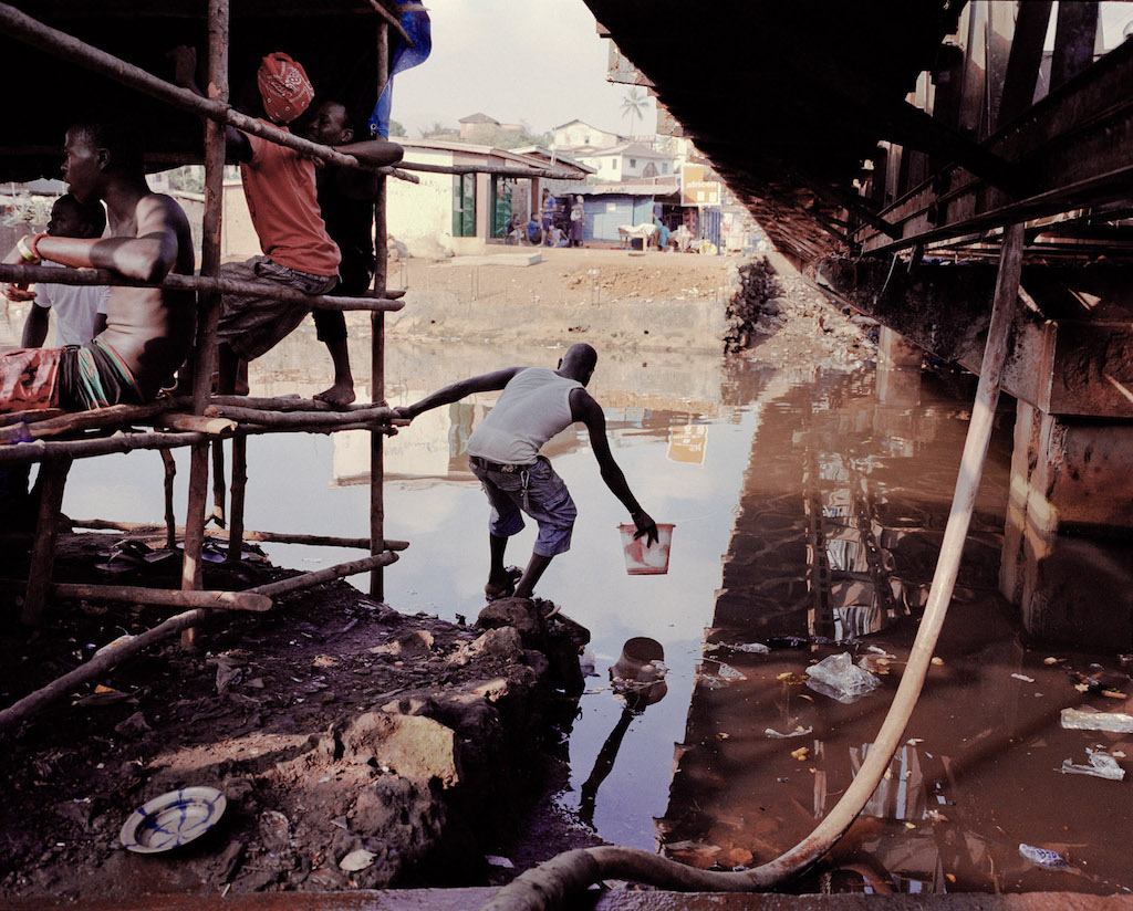 ©Mustafah Abdulaziz (professional commission first prize winner 2014-15), 'Grey Bush'
Freetown, Sierra Leone, 2012